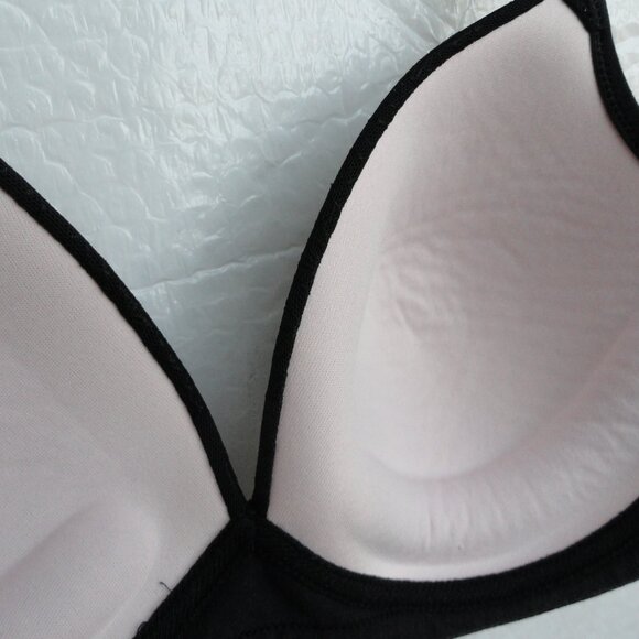 Warner's Padded Cup 38C Wire Free Black Lace & Black 38C Wired Bra No padding - Picture 15 of 16